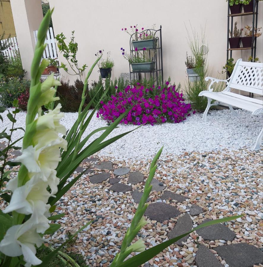 Villa Marianna Garda Lake เปสเคียรา เดล การ์ดา ภายนอก รูปภาพ