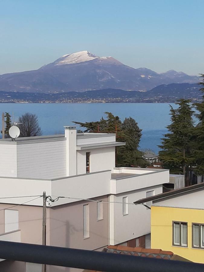 Villa Marianna Garda Lake เปสเคียรา เดล การ์ดา ภายนอก รูปภาพ