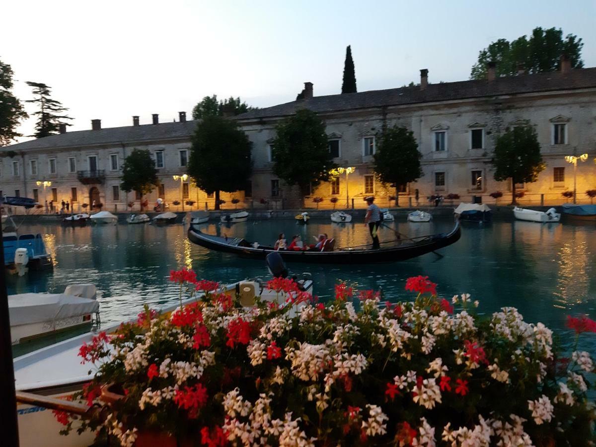 Villa Marianna Garda Lake เปสเคียรา เดล การ์ดา ภายนอก รูปภาพ