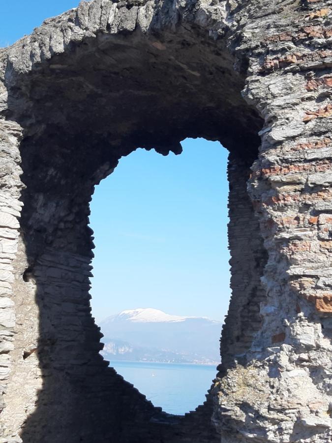 Villa Marianna Garda Lake เปสเคียรา เดล การ์ดา ภายนอก รูปภาพ